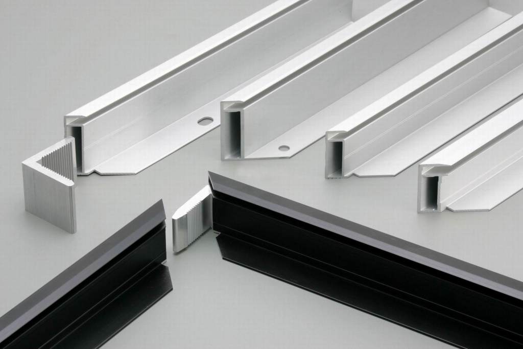 ALUMINIUM SOLAR FRAME